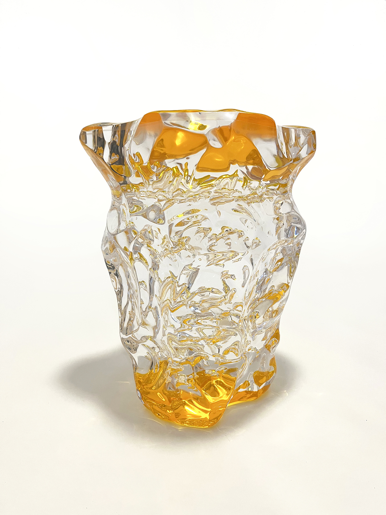 Acrylic SideTable Perlage